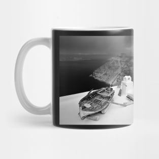 Boat on the roof - Santorini island Mug